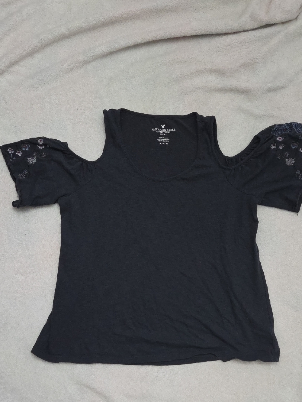 10 For $10 American Eagle Open Shoulder Top Size Medium